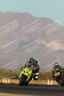 media/Dec-07-2024-CVMA (Sat) [[21c5f1ef85]]/Race 13-Amateur Supersport Middleweight/